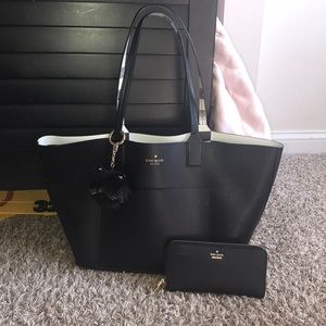 Kate spade reversible purse with wallet and puff